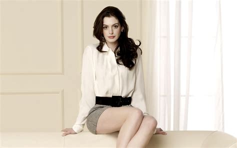 anne hathaway hd wallpaper background image 1920x1200 id 526134