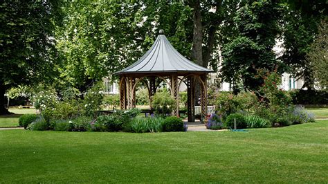 top london gardens    visitlondoncom