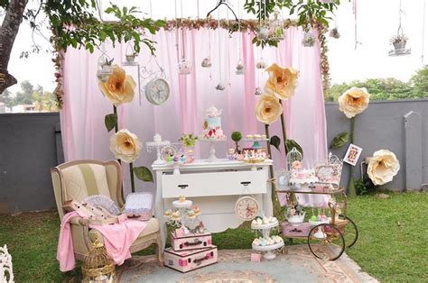 Kara S Party Ideas Vintage Alice In Wonderland Birthday