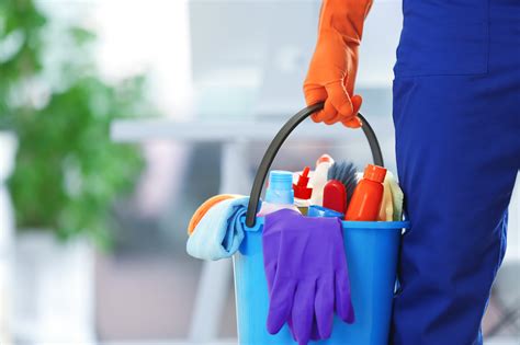 important      hiring  house cleaning service