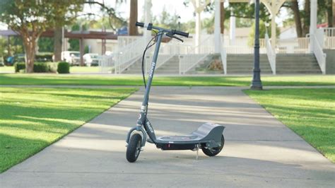 Razor E300s Review Best Budget Electric Scooter Under 300 Gears Deals
