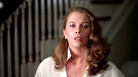Kathleen Turner Heats Up The Radio With Sultry Look At
