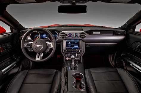 ford mustang interior pictures