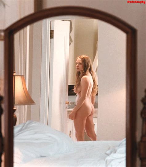 Nude Celebs In Hd Amanda Seyfried Picture 2010 5