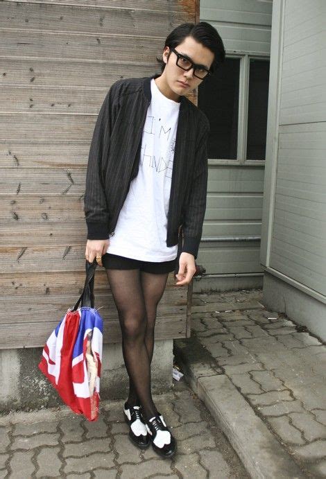 Style Androgyne Genderqueer Fashion Guys In Skirts Men Wearing