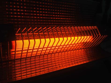 infrared sauna heater types ceramic heaters  carbon fiber heaters jnh lifestyles