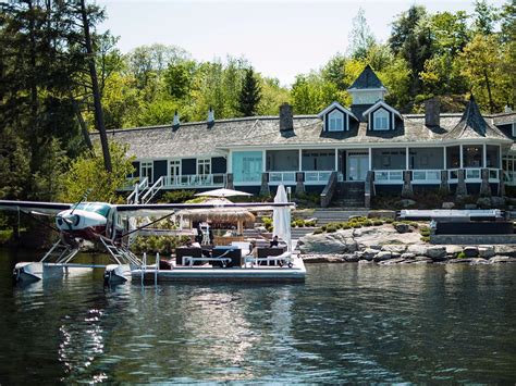 muskoka  hamptons   north  cottage prices top