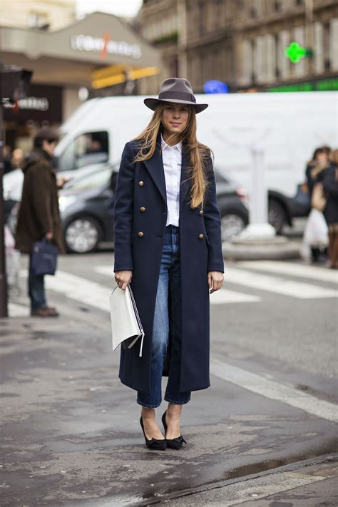 transitional outfit    navy wool coat navy coat outfit navy blue coat
