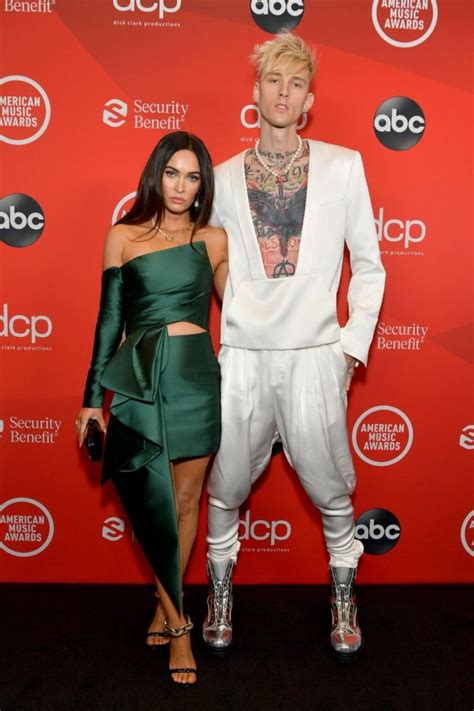 Megan Fox And Machine Gun Kelly Sexy At American Music Awards 2020 6
