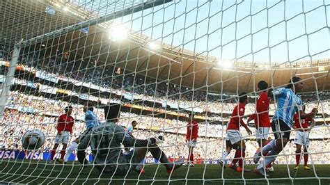 argentina  una goleada  la deja   paso de los octavos de final