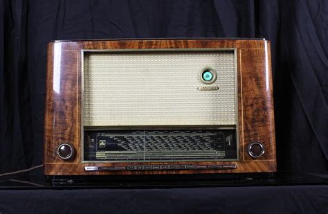 grundig  luxuryradios restauro radio   fi depoca