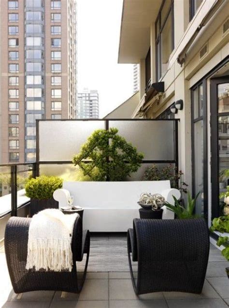 chic black  white outdoor spaces digsdigs