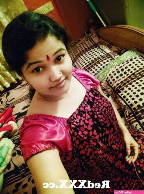 Indian Bhabhi Show Her Boobs Masala Videos Sexy Photos