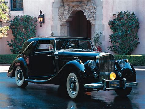 Bentley Vintage Car Wallpapers Hd Desktop And Mobile