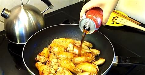 she pours a can of coke on chicken wings the result i m