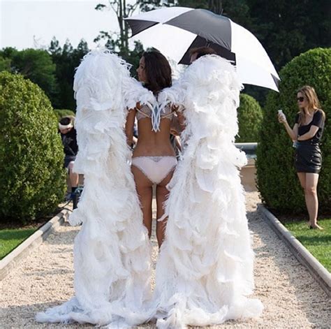 Kendall Jenner Becoming Victorias Secret Angel Glamour