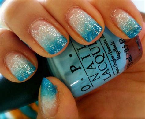 turquoise glitter gradient nails woman fashion