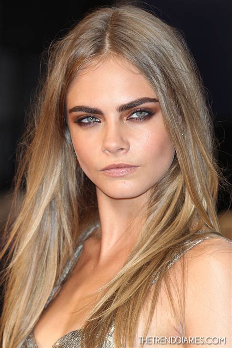 portraet  delevingne