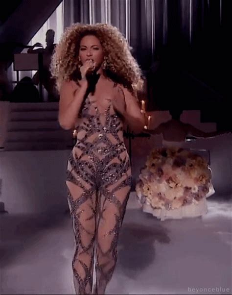 beyonce knowles find and share on giphy