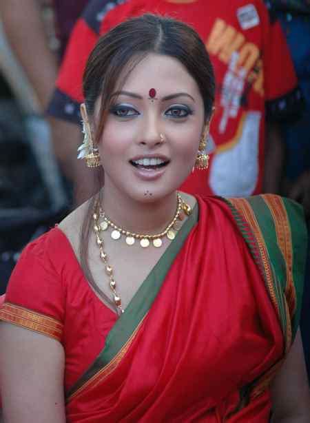 riya sen hot in saree bollywood images