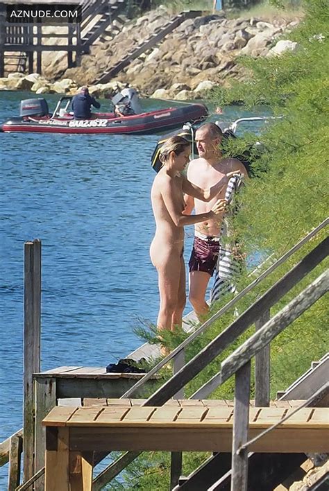 Marion Cotillard Naked With Guillaume Canet As They Enjoy A Romantic