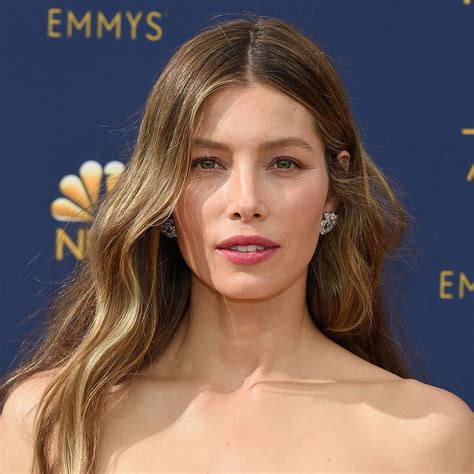 jessica biel on just saying no to botox—and the viral fitness video