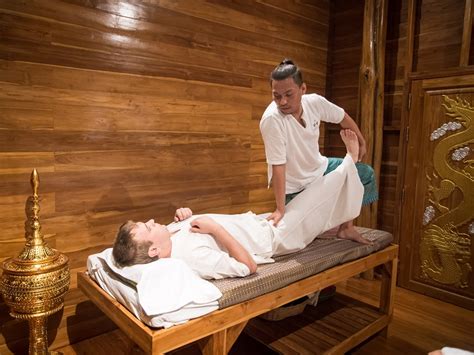 thai traditional massage luxury day spa pattaya  hours