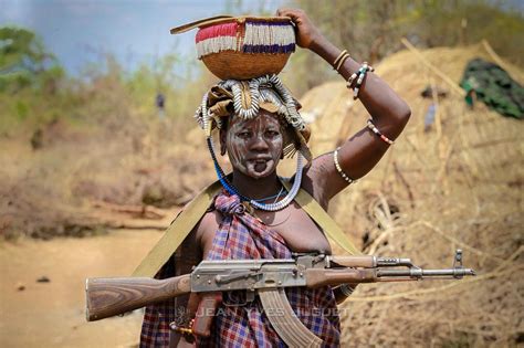 Tribu Mursi Vallée De Lomo Ethiopie Mursi Tribe Omo Valley