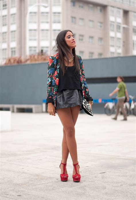 25 trendy women s outfit ideas with long blazers ohh my my