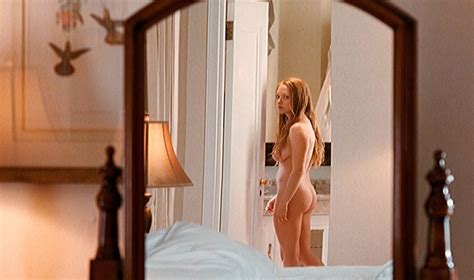 Amanda Seyfried Nude Boobs And Butt In Chloe Movie Free