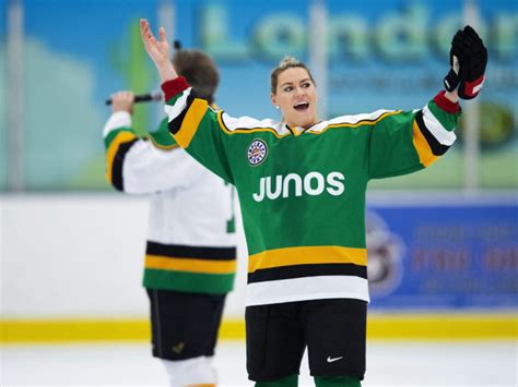 Natalie Spooner On The Cwhl Shutting Down We Have Momentum