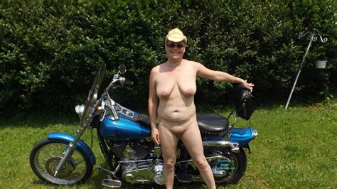 nude in the front yard june 2014 voyeur web