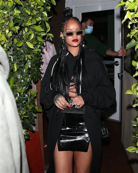 rihanna street style see her top top march 2021 fashion looks