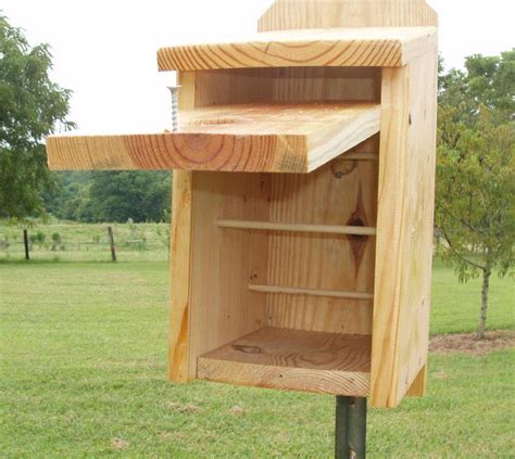 chickadee bird houses plans
