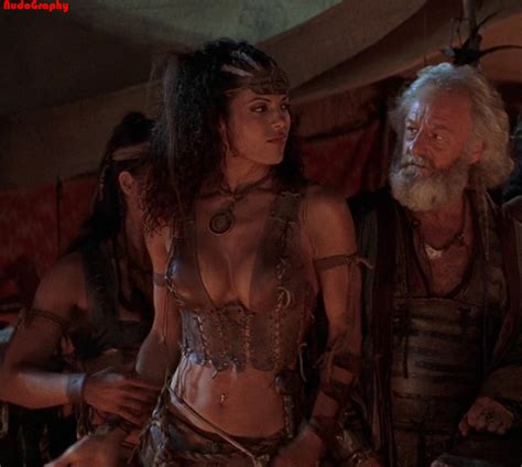 nude celebs in hd kelly hu picture 2009 12 original amy hunter the scorpion king 1080p 01