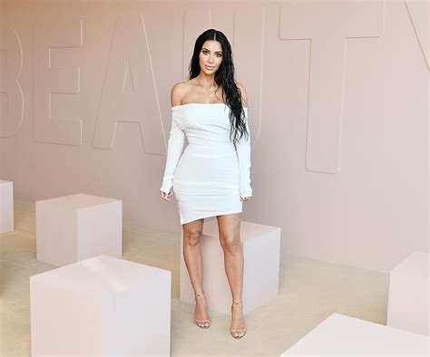 Kim Kardashian Painted Her House To Match Her Makeup Elle Australia
