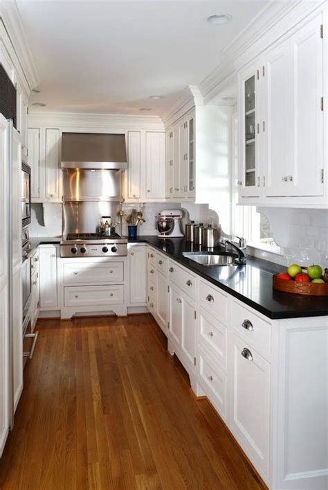 pin  thosecrazynelsons family tra  cocina kitchen remodel small galley kitchen design