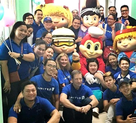 manila life concentrix philippines cherishes  day  fun  games  national childrens hospital
