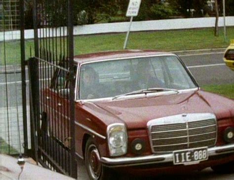 1976 Mercedes Benz 280 E [w114] In The Great Bookie Robbery
