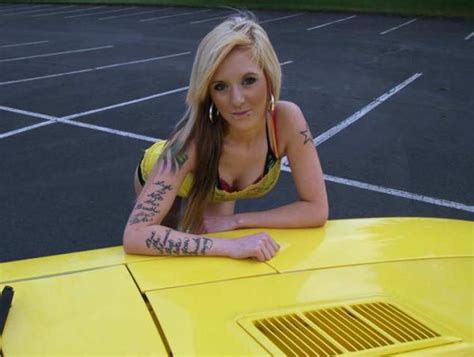 Sexy Ebay Model Isn T Car Dealer S Daughter Ny Daily News
