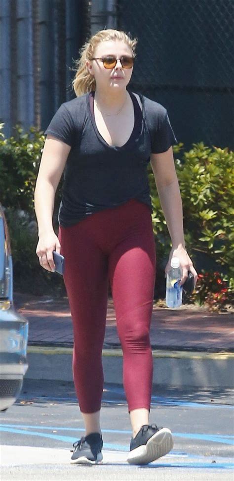 chloe moretz camel toe 9 photos yolo celebs