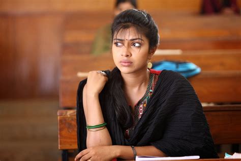 Tamil Actress Amala Paul Hd Wallpapers And Gossips