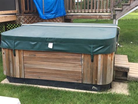 Hot Tub Coleman 448 6 Person W Cover For Sale From