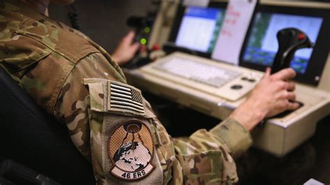 drone pilots experience  trauma  soldiers   battlefield study finds insidehook