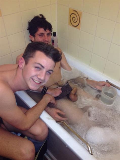 straigth guys selfie naked bath tub spycamfromguys hidden cams spying on men