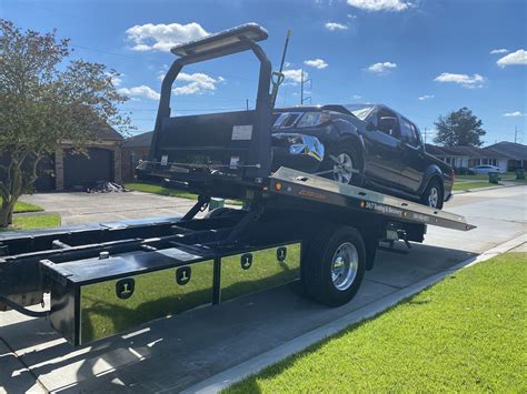 star local towing tow truck wrecker roadside assistance services