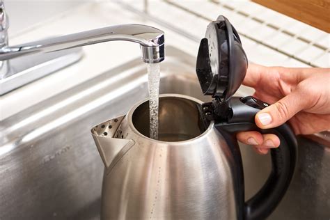 electric kettles   kitchn