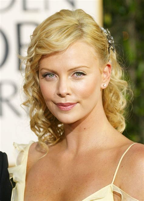 27 Best Golden Globes Hairstyles Of All Time Hellogiggles