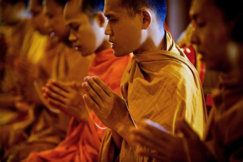 buddhisten beten nicht sie meditieren religion buddhismus