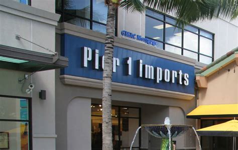 pier  imports closing   stores  hawaii honolulu